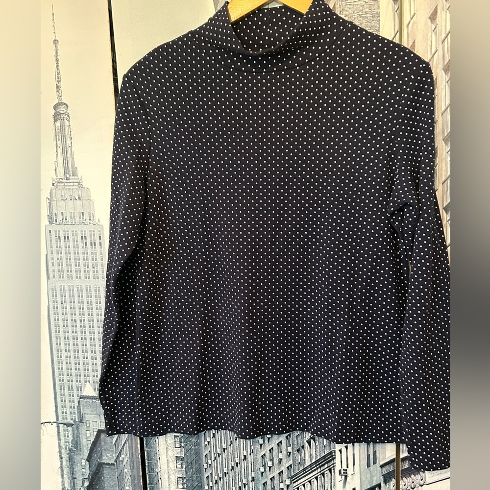 Croft&Barrow- Women’s Black Polka Dot Mock Neck Long Sleeve Top
